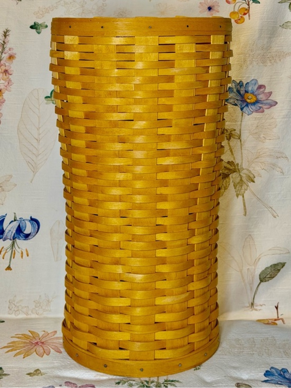 Longaberger Umbrella Basket Classic Basket/Protector Large 10rd x 17.5h